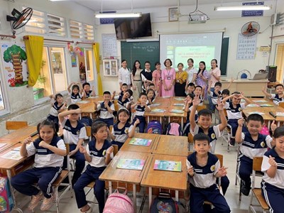 Thao giảng khối 1 trường Trần Quang Vinh