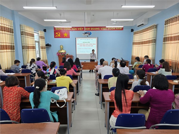 Hướng dẫn cập nhật điểm danh thông minh trên cổng cơ sở dữ liệu