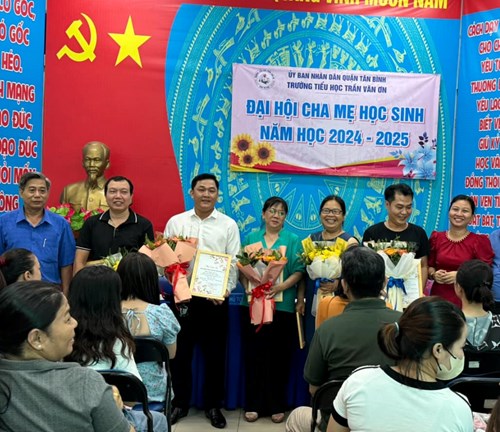 Đại hội CMHS năm học 2024-2025