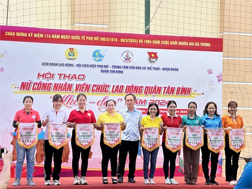 Hội thao Nữ công nhân viên chức lao động quận Tân Bình