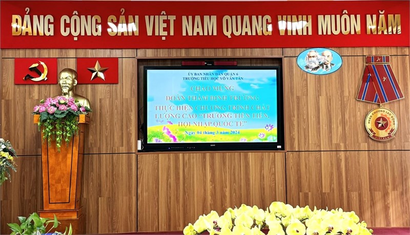 <a href="/tin-tuc-su-kien/truong-tieu-hoc-vo-van-tan-don-doan-tham-dinh-truong-chat-luong-cao-truong-tien/ctfull/31751/1197832">Trường Tiểu học Võ Văn Tần đón Đoàn thẩm định<span class=bacham>...</span></a>