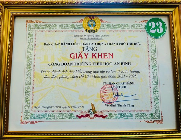 Công đoàn Trường Tiểu học An Bình được khen thưởng đã có thành tích tiêu biểu trong học tập và làm theo tư tưởng, đạo đức, phong cách Hồ Chí Minh giai đoạn 2021-2025