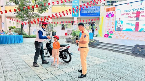 Tuyên truyền về An toàn giao thông năm học 2025 -2026