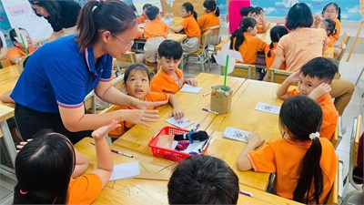 Tiết học mở lớp 2/1 Trường Tiểu học An Bình năm học 2024-2025