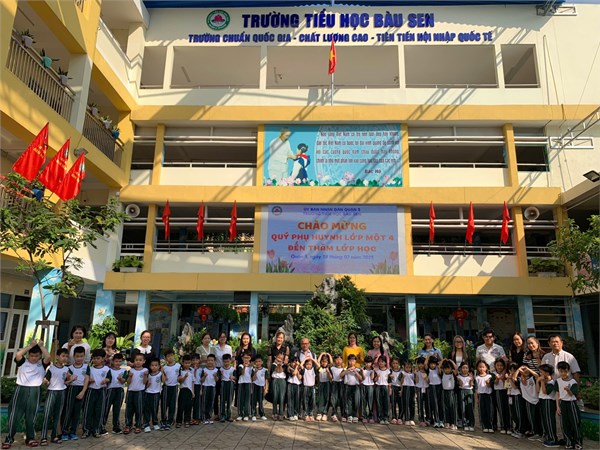 Tổ chức Tiết học mở - Lớp Một 4 - Giáo viên chủ nhiệm: Cô Nguyễn Thị Hiền Thảo