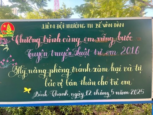 Sinh hoạt dưới cờ tuần 35