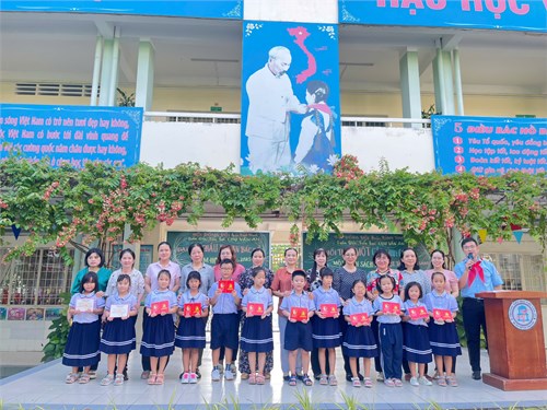 Đại hội cháu ngoan bác hồ năm học 2024 - 2025