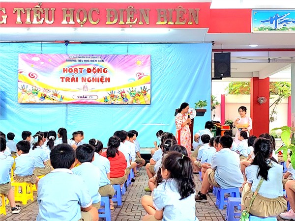 HĐTN Tuần 29 - Sinh hoạt dưới cờ - Hoạt động “Chung tay bảo vệ môi trường”, Phòng bệnh sởi