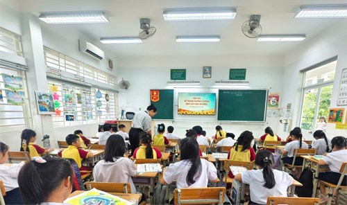 Trường Tiểu học Hồ Văn Huê tổ chức Cuộc thi   Sáng kiến bảo đảm trật tự trường học về phòng chống bạo lực học đường và phòng ngừa lao động trẻ em trái pháp luật  lần II năm 2025