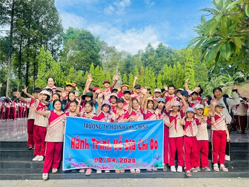 🎪🎪🎪Nhằm thực hiện kế hoạch giảng dạy tiết học ngoài giờ và tăng cường giáo dục kỹ năng sống, với mong muốn mang đến sân chơi hiện đại, có ích cho việc phát triển trí tuệ, sức khỏe, đồng thời giúp nuôi dưỡng ước mơ và khám phá khả năng của bản thân bằng thái độ tự tin, chủ động... cho học sinh.