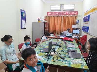 Học sinh tham gia thi vioedu cấp quận