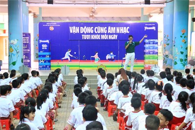 Vận động cùng âm nhạc tươi khỏe mỗi ngày