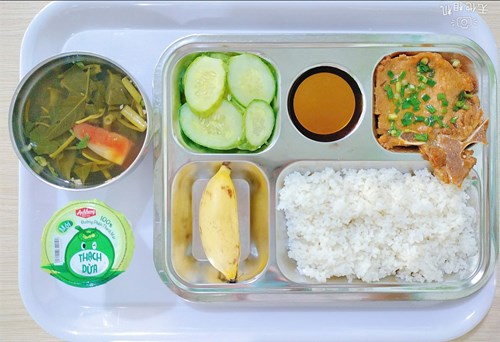 Thực đơn bán trú ngày 16/5/2025