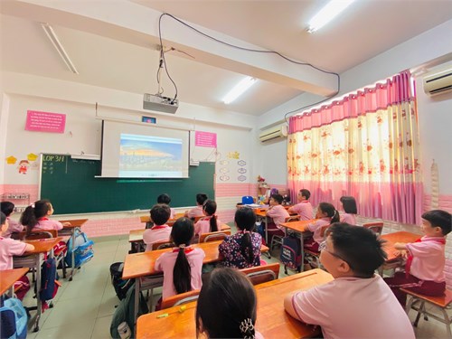 Hoạt động  sông sài gòn - con sông của thành phố em  năm học 2024-2025