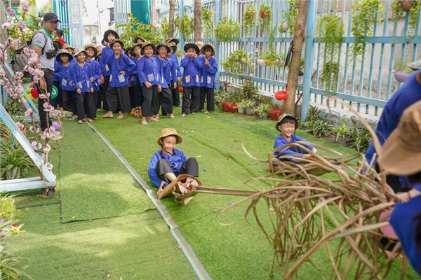 Trải nghiệm các trò chơi dân gian - năm học 2024-2025