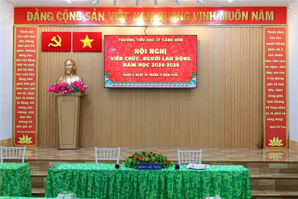 Hội nghị Viên chức, người lao động năm học 2024-2025