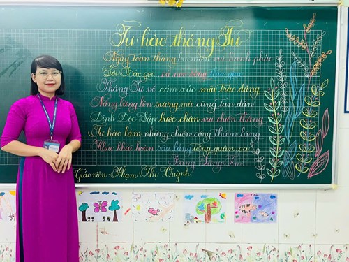 Nét chữ tự hào - rạng rỡ 50 năm đại thắng