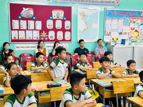 10.22.24 - Tiết học mở Open house lớp 3.1