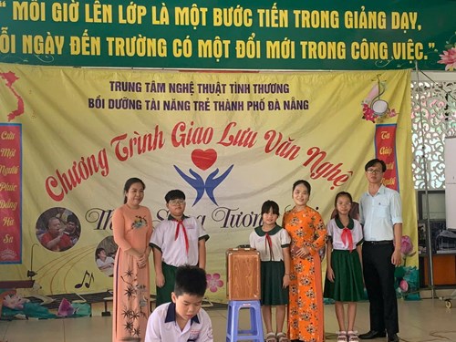 11.01.24 - Chương trình giao lưu văn nghệ - Thắp sáng tương lai