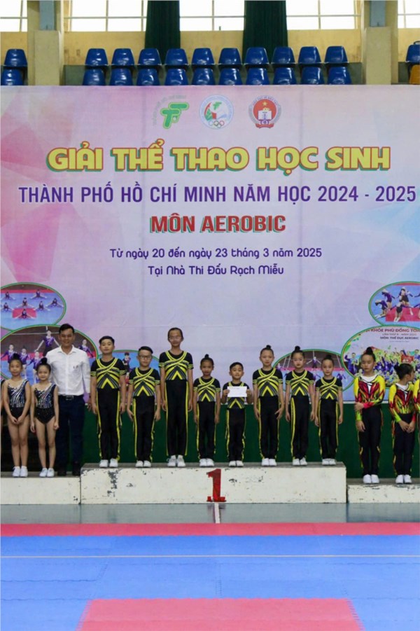 3.24.25 - Chúc mừng em Thạch Ngọc Thiên Vân lớp 1.1 đạt huy chương Vàng Môn Aerobic giải Thể Thao Học Sinh