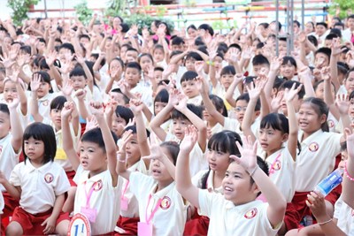 Quyết định về duyệt kế hoạch huy động trẻ ra lớp và tuyển sinh vào các lớp đầu cấp năm học 2025-2026