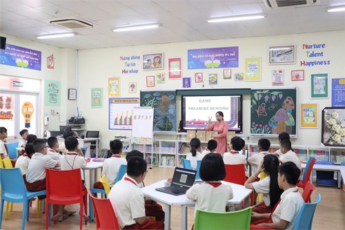 Trường Tiểu học Nguyễn Thái Học tiếp tục đẩy mạnh, nâng cao chất lượng chuyên môn trong nhà trường thông qua chuyên đề “Dạy học Tiếng Anh theo hướng phát triển năng lực học sinh”
