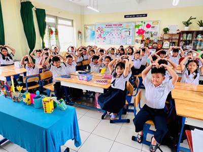 Khối 3 - Chuyên đề  Ứng dụng dạy học STEM trong môn Công nghệ lớp 3 