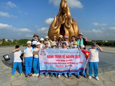Hoạt động tham quan ngoại khóa
Khu di tích lịch sử Tết Mậu Thân 1968 – Khu du lịch Happyland (29/03/2025)
