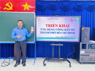 <a href="/hoat-dong-chuyen-mon/truong-tieu-hoc-tuy-ly-vuong-da-to-chuc-trien-khai-ung-dung-cong-dan-so-thanh-p/ct/22157/1290727">Trường Tiểu học Tuy Lý Vương đã tổ chức triển<span class=bacham>...</span></a>