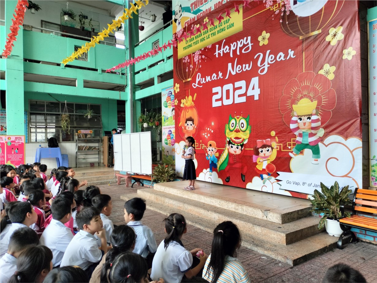 SINH HOẠT CHÀO CỜ TUẦN 18 - Sân chơi tiếng Anh