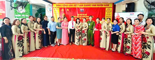 Đại hội Chi bộ trưởng Tiểu học Trần Quang Diệu Nhiệm kỳ 2025-2027.